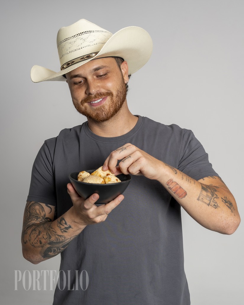 Revista Portfolio gustavo tubarao 02